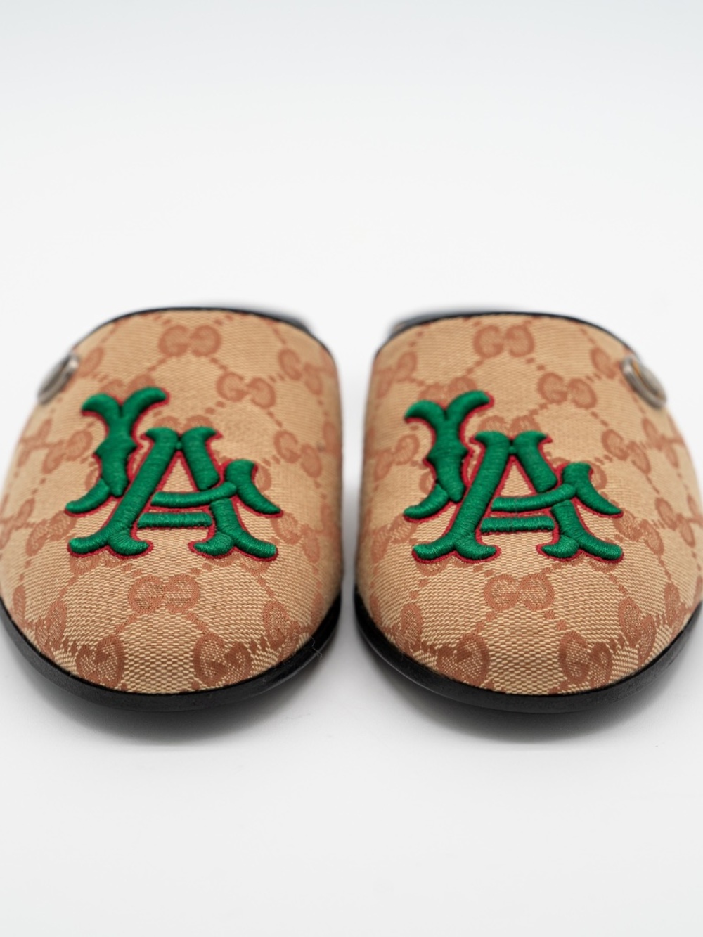 size 38G 8 US Gucci LA Angels Slippers Slides Mules GG Travel Beige Brown - Picture 2 of 15